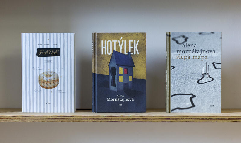 Host má další českou bestsellerovou autorku. Prvotinu vydala v padesáti letech.
