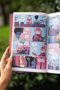 100002447_v-mnoho-smrti-laily-starr-vnitrek3.jpeg