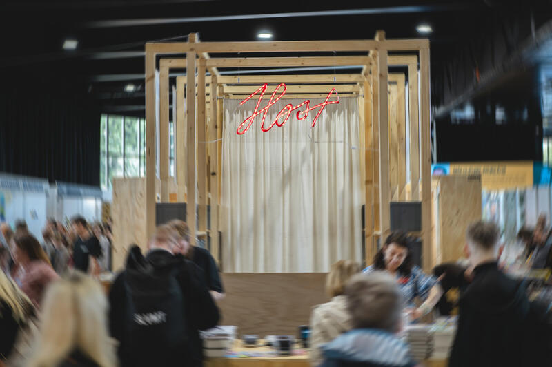 Svět knihy ’25 skrze objektiv nakladatelství Host