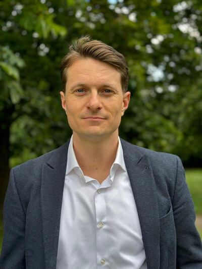 Filip J. Scherf